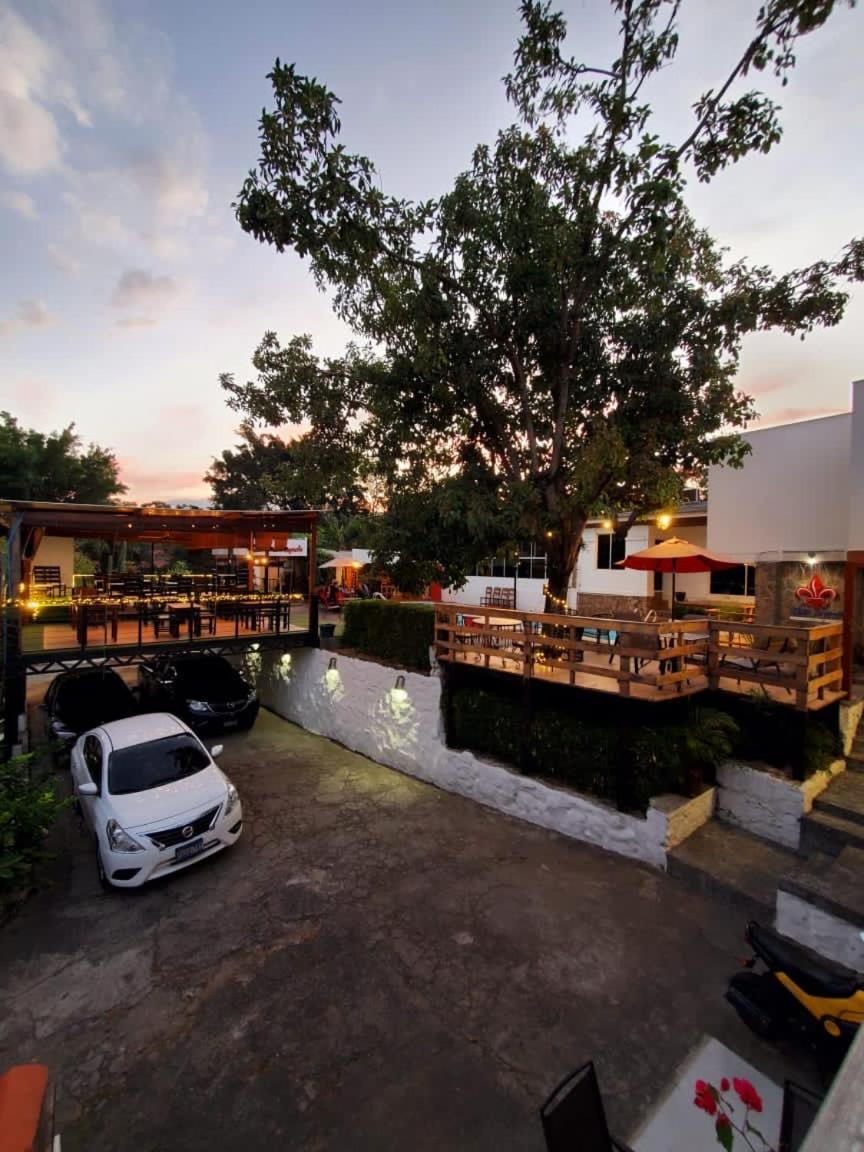 Villa Napoli Santa Ana Dış mekan fotoğraf