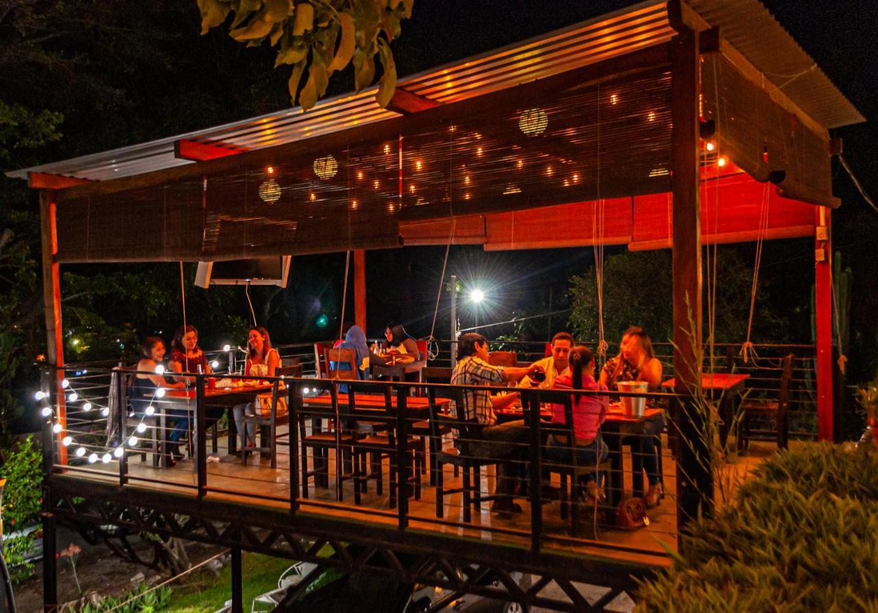 Villa Napoli Santa Ana Dış mekan fotoğraf