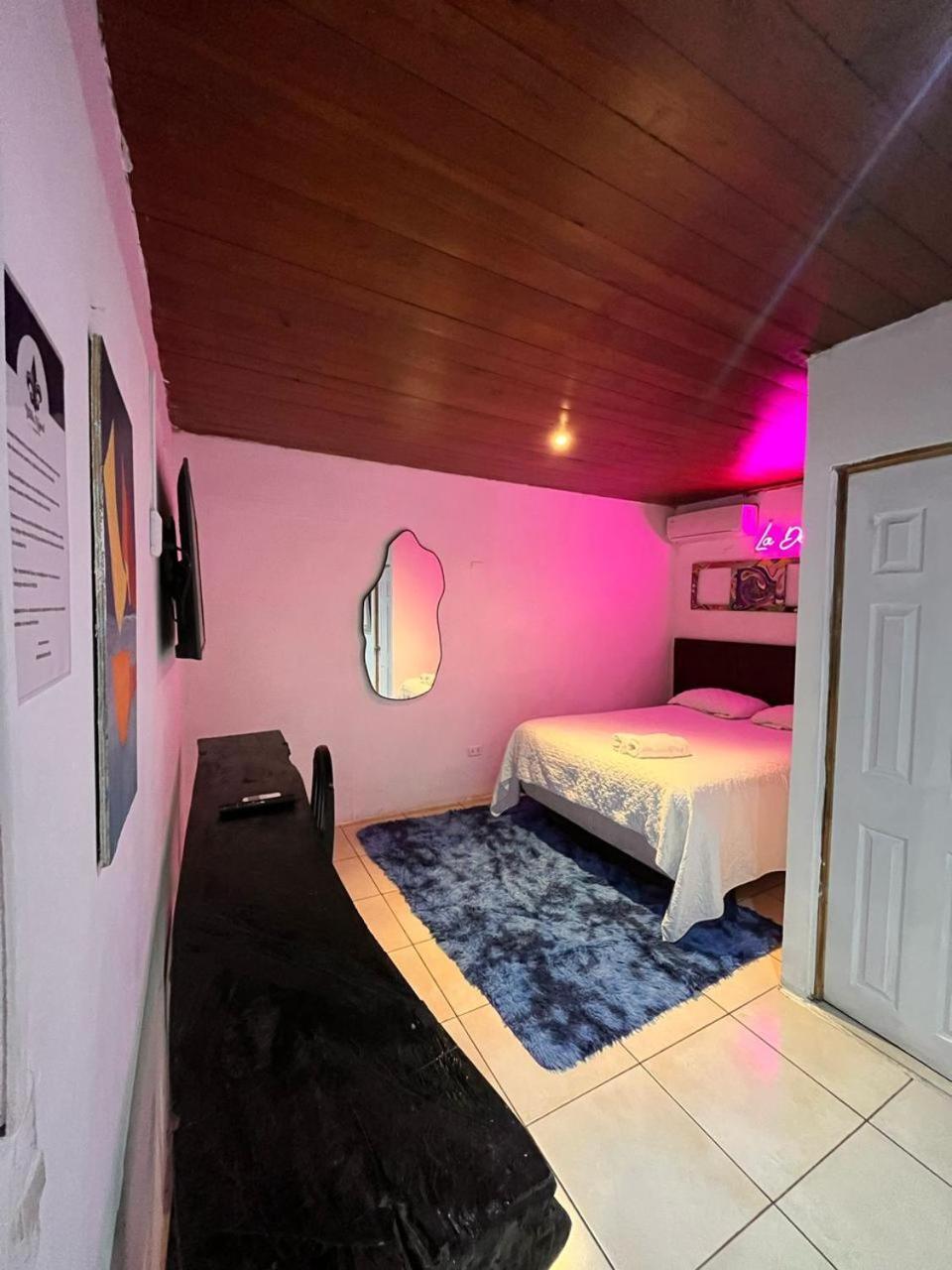 Villa Napoli Santa Ana Dış mekan fotoğraf