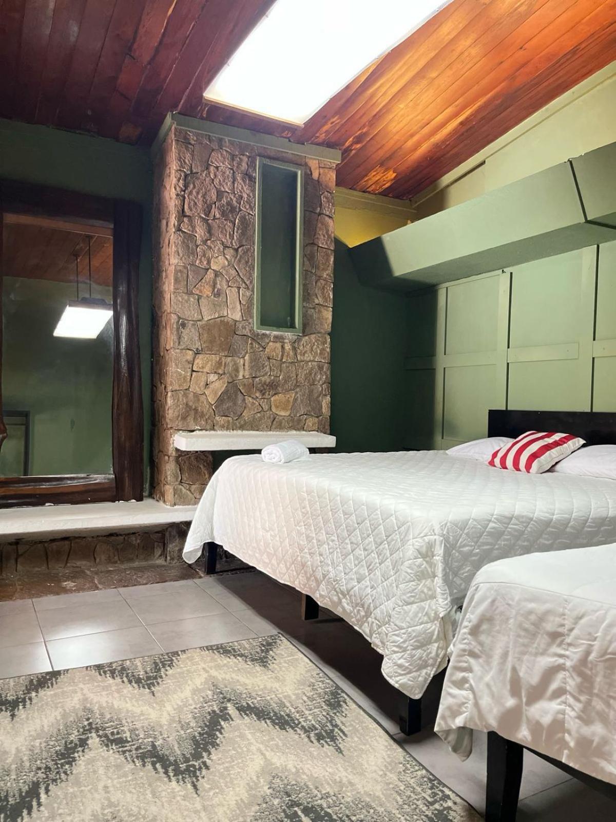 Villa Napoli Santa Ana Dış mekan fotoğraf