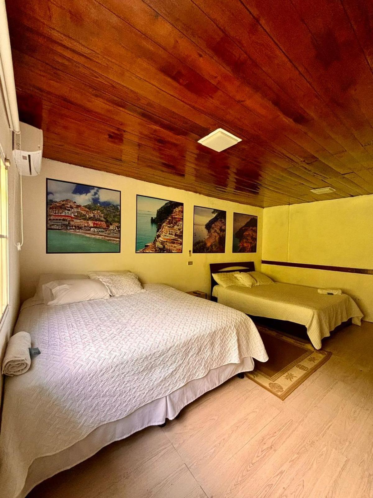 Villa Napoli Santa Ana Dış mekan fotoğraf